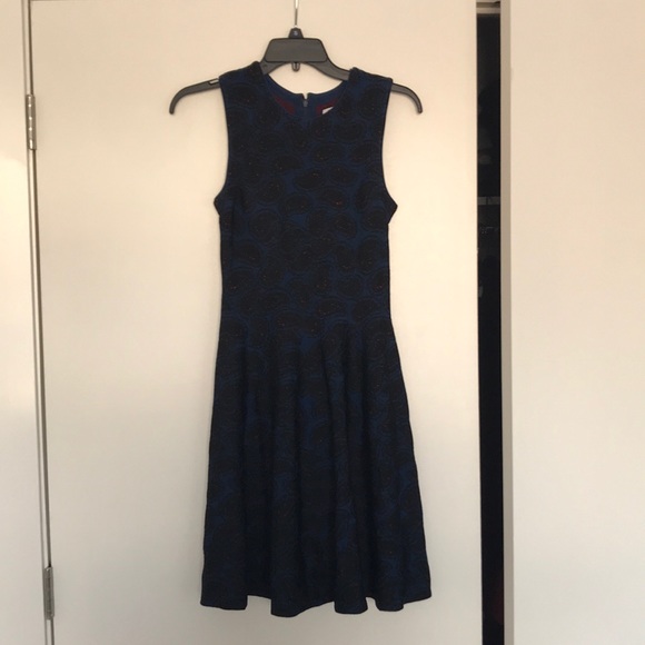 EUC Issa Knit Flare Dress sz S - Picture 2 of 3